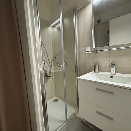 Moderne Et Cosy Avec Loggia, Vue Montagnes, Internet - Fr-1-555-114 Εξ Λε Μπαν