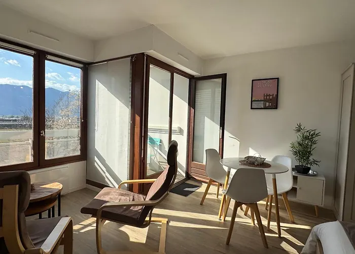 Apartment Moderne Et Cosy Avec Loggia, Vue Montagnes, Internet - Fr-1-555-114 Aix-les-Bains