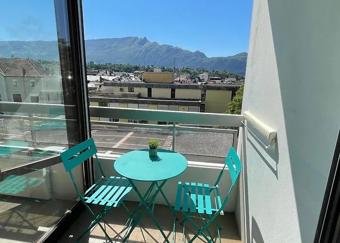 Moderne Et Cosy Avec Loggia, Vue Montagnes, Internet - Fr-1-555-114 *